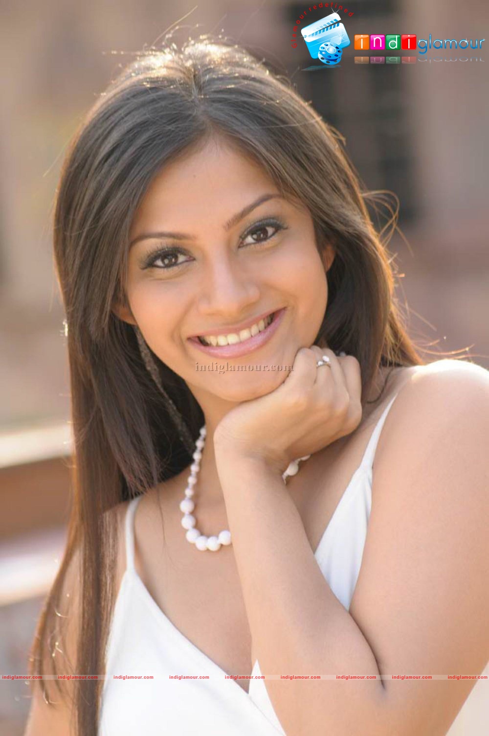Sindhu Tolani Poison Movie Photoshoot Actress hd photo